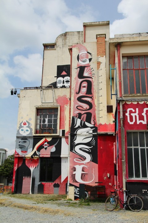 Bâtiment des "Ateliers du Vent" (collectif d'artistes), à Rennes.