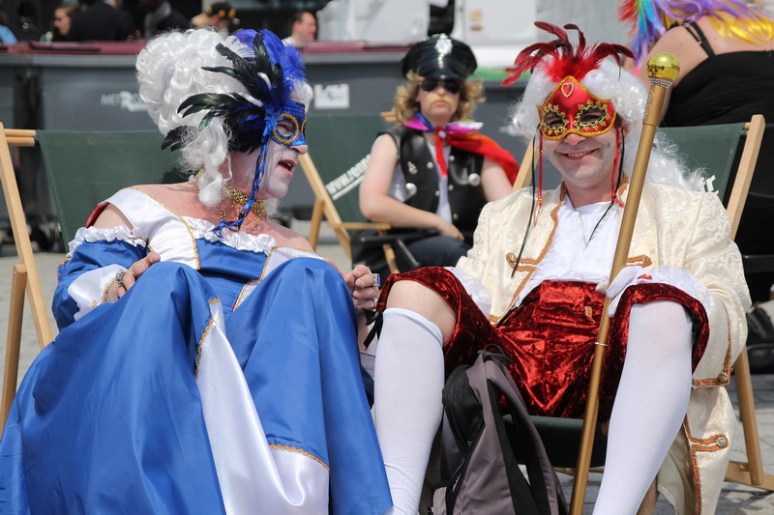 Royale discussion (Marche LGBT 2013 de Rennes)