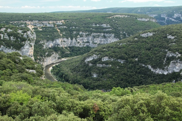 Les Gorges de l'Ardèche vues depuis le Balcon d'Autridge.