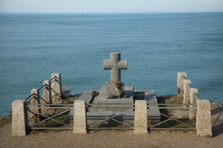 Saint-Malo - Tombe de François-René de Chateaubriand sur l'île du Grand-Bé