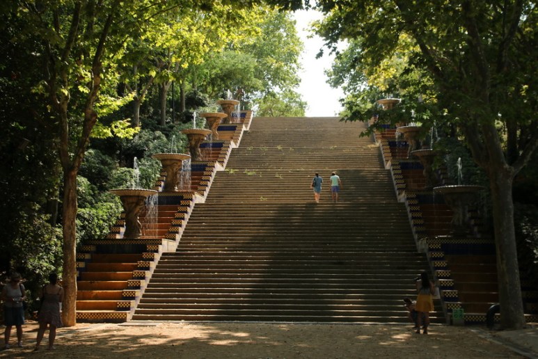 Escalier du Passeig de Jean Forestier (Barcelone, Espagne)
