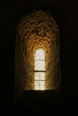Abbaye du Mont-Saint-Michel : Fenêtre de la crypte&nbsp;Saint-Martin