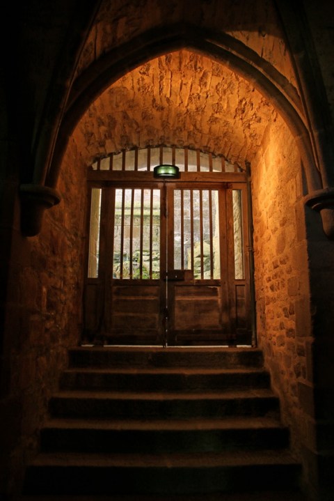 L'abbaye du Mont-Saint-Michel : Entre le promenoir et la salle des Chevaliers.