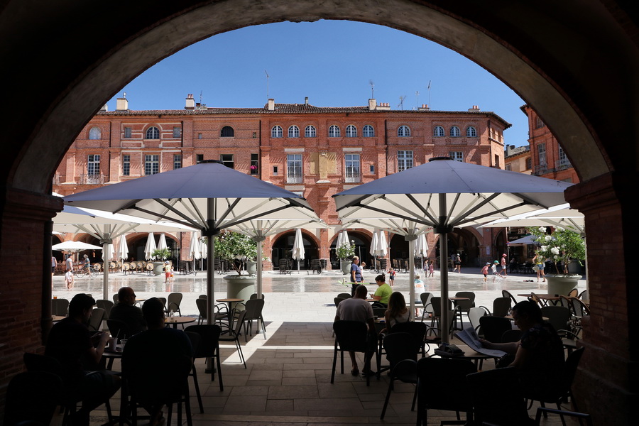 Montauban (Tarn-et-Garonne). Place nationale - 26/07/2022