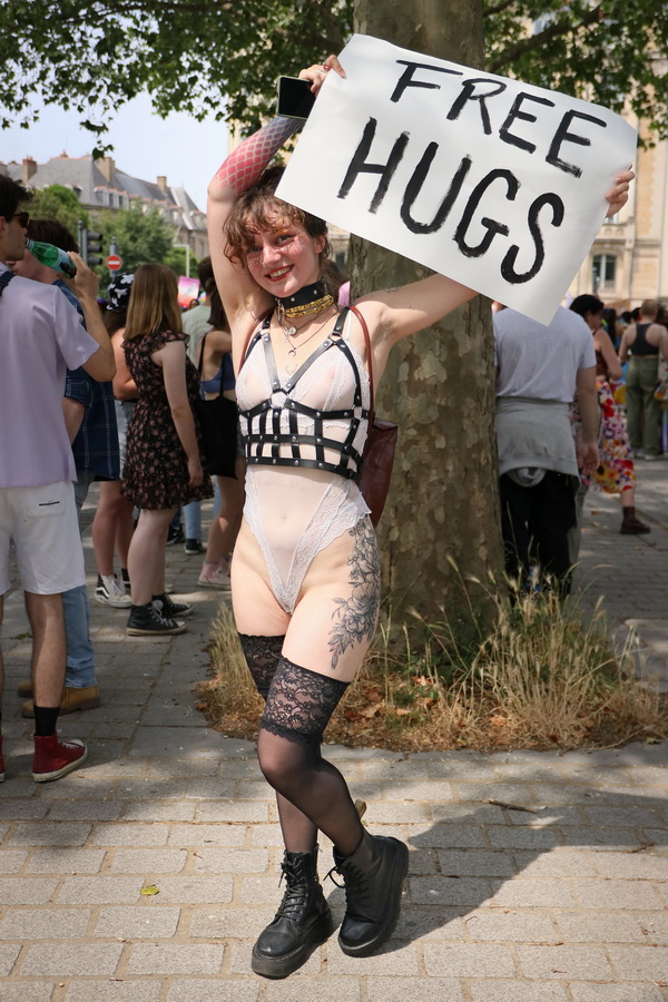 Marche LGBT 2023 de Rennes (27)