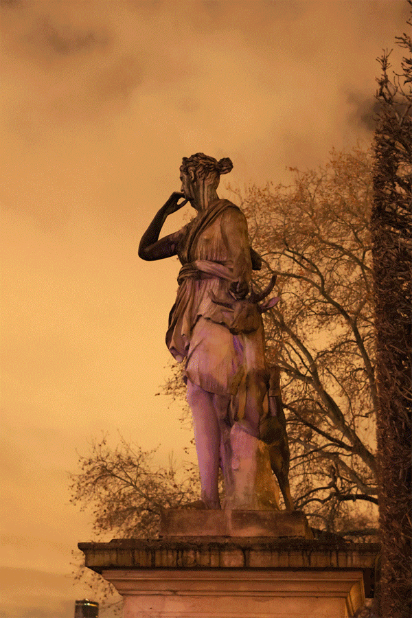 Paris - La statue de Diane dans le Jardin des Tuileries.