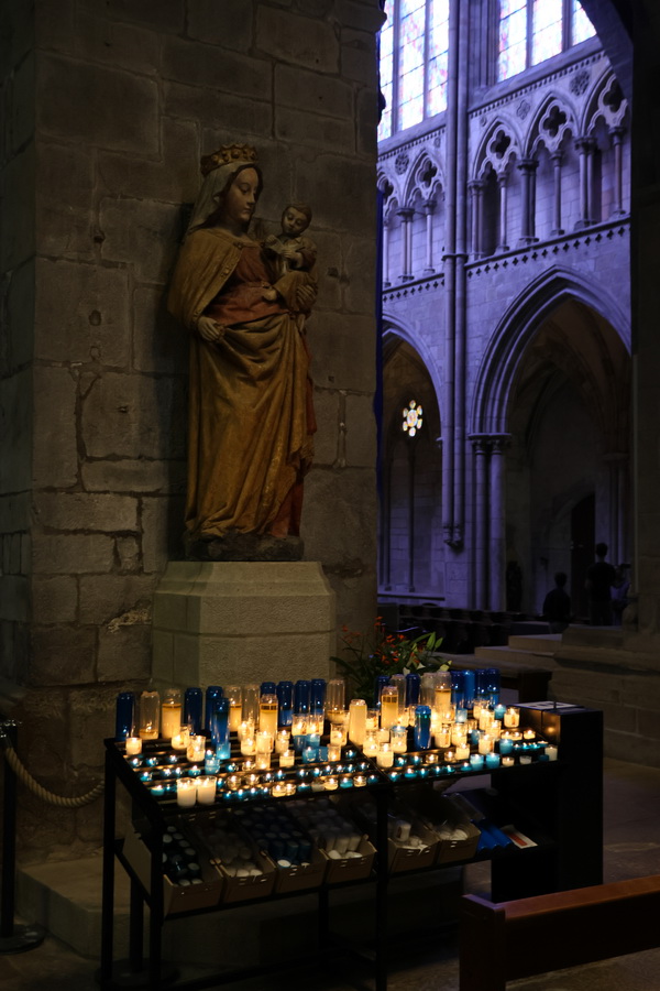 Dans la Cathédrale Saint-Vincent, à Saint-Malo (Ille-et-Vilaine).