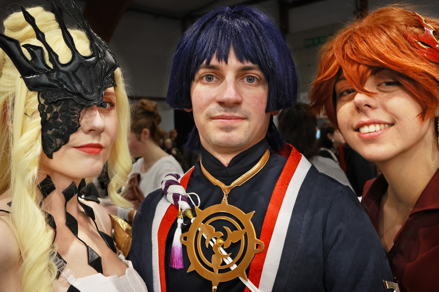 Cosplay de Signora, Scaramouche et Tartaglia (Genshin Impact)