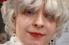 Cosplay de Nicolaï Gogol (Bungô Stray Dogs).