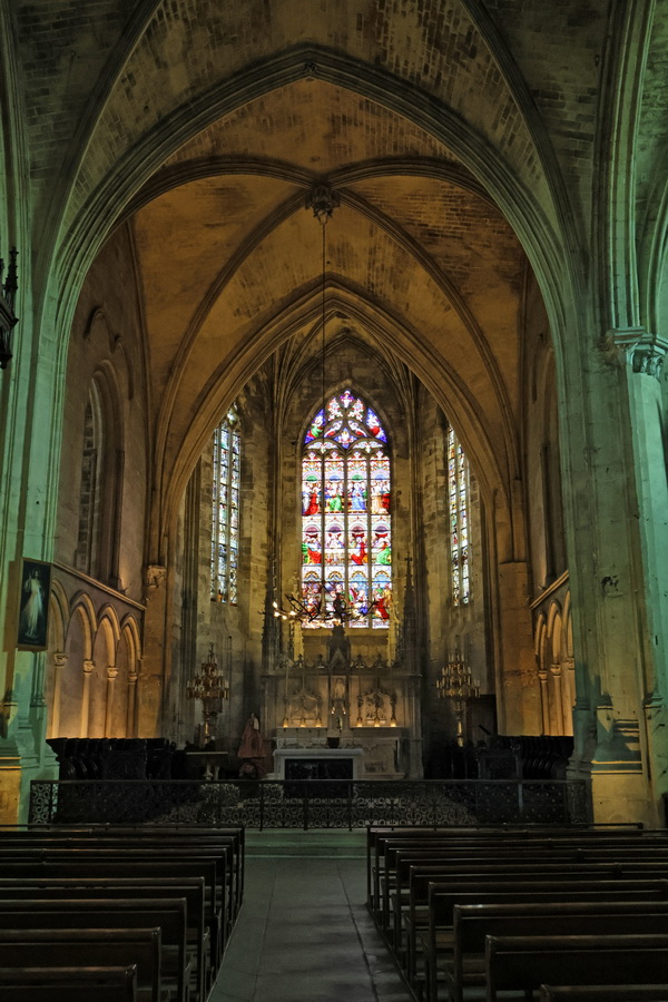 Saint-Émilion. L'église collégiale.
