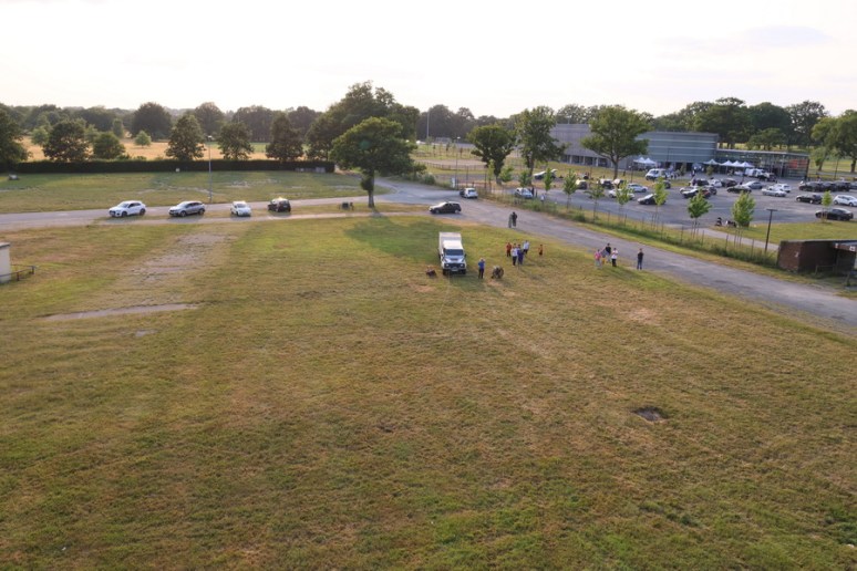 Décollage de la montgolfière.