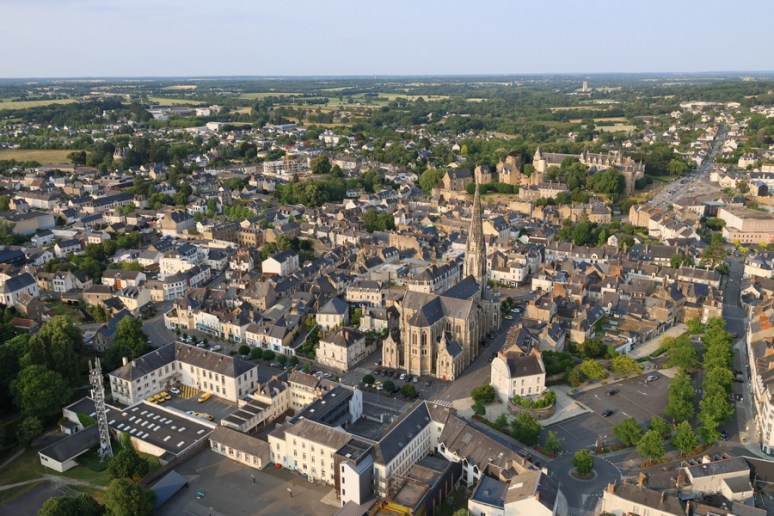 Survol de Châteaubriant.