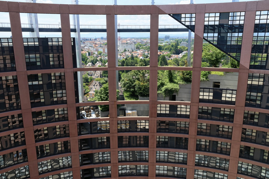 Le Parlement Européen de Strasbourg (Alsace).